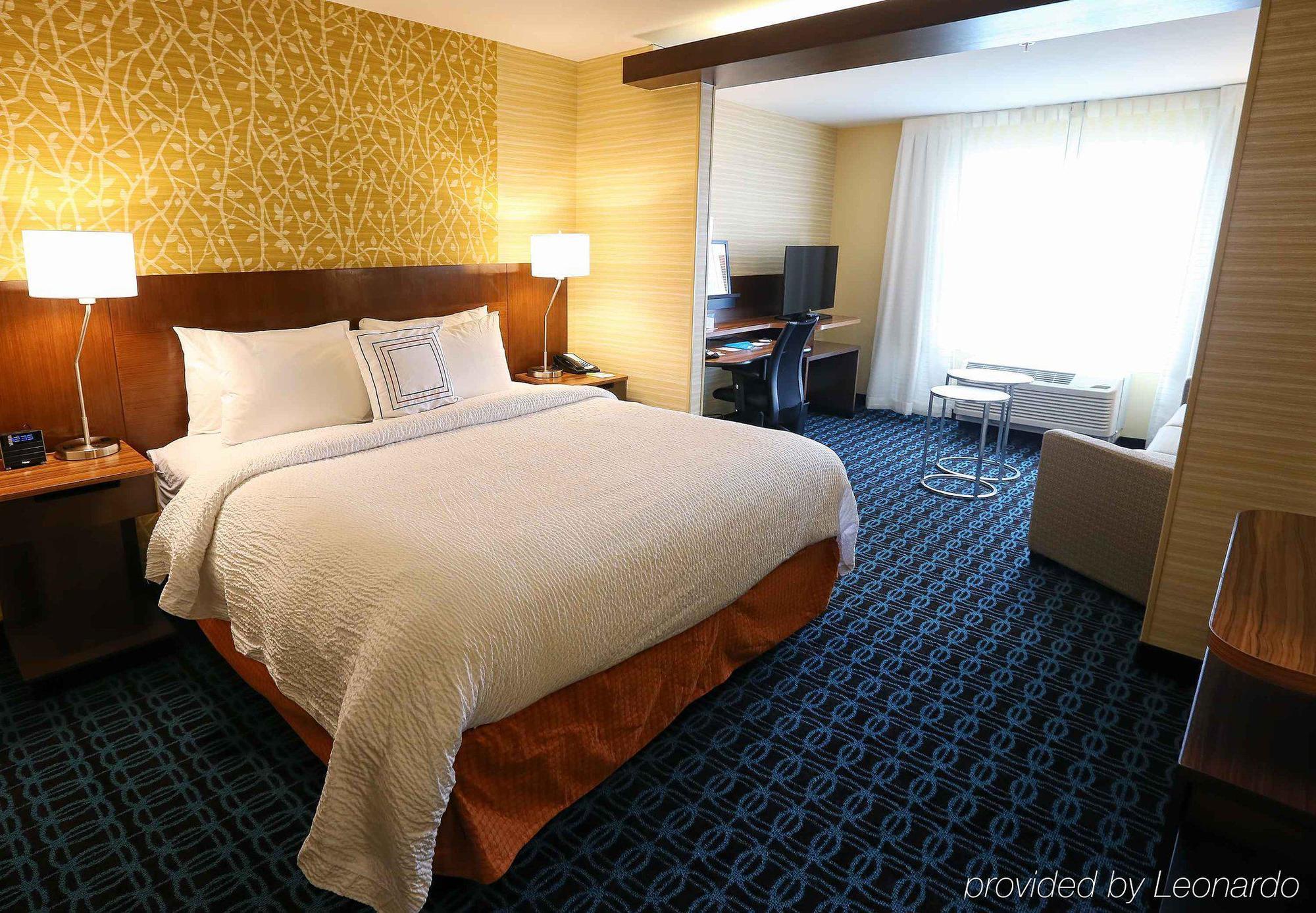 Fairfield Inn & Suites By Marriott Madison Verona Bagian luar foto